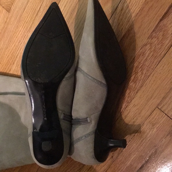 Light grey suede boots - Picture 5 of 8